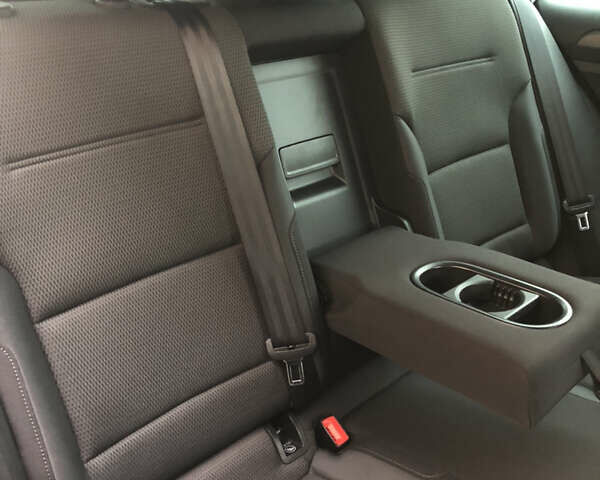 Черный Фольксваген Гольф, объемом двигателя 1.6 л и пробегом 224 тыс. км за 13650 $, фото 31 на Automoto.ua