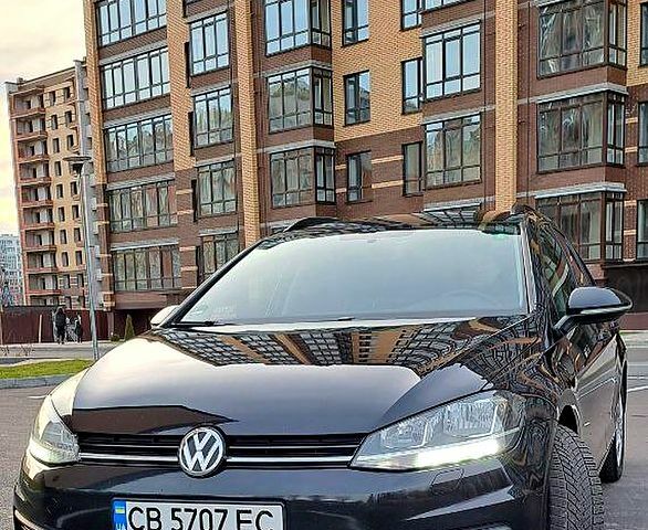 Чорний Фольксваген Гольф, об'ємом двигуна 1.6 л та пробігом 254 тис. км за 10800 $, фото 4 на Automoto.ua