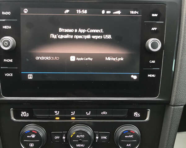 Черный Фольксваген Гольф, объемом двигателя 1.6 л и пробегом 224 тыс. км за 13650 $, фото 27 на Automoto.ua