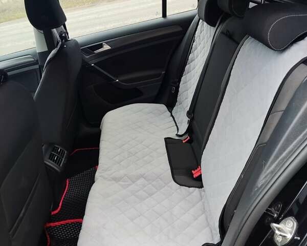 Чорний Фольксваген Гольф, об'ємом двигуна 1.97 л та пробігом 301 тис. км за 13000 $, фото 4 на Automoto.ua