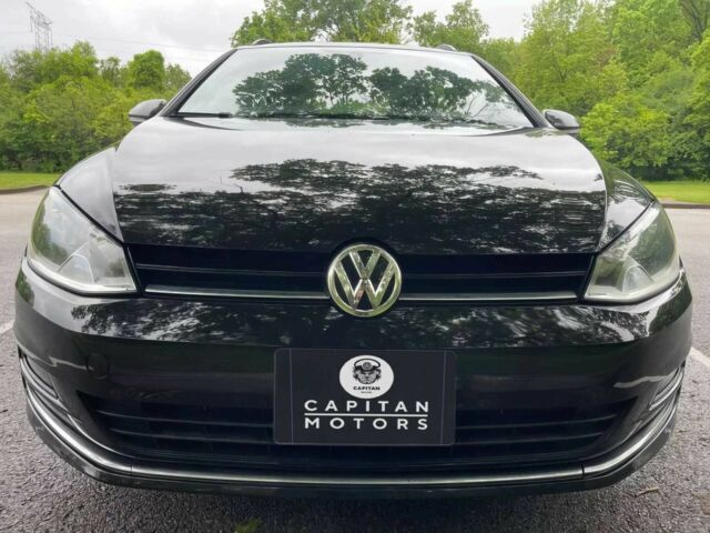 Черный Фольксваген Гольф, объемом двигателя 1.8 л и пробегом 66 тыс. км за 2700 $, фото 1 на Automoto.ua
