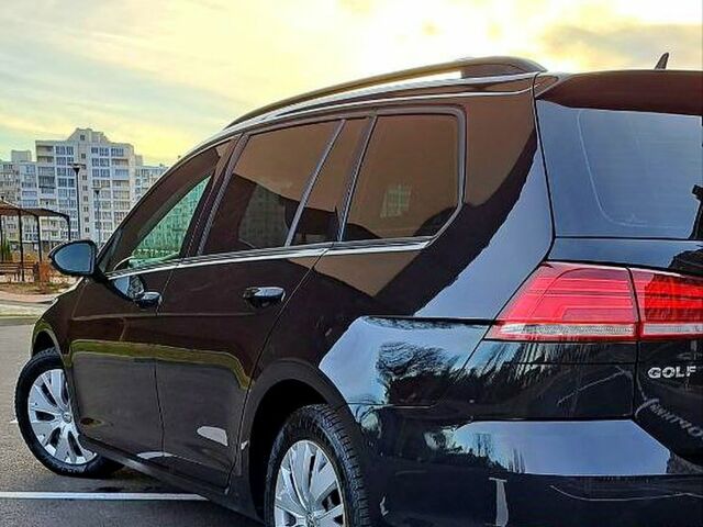 Чорний Фольксваген Гольф, об'ємом двигуна 1.6 л та пробігом 254 тис. км за 10800 $, фото 2 на Automoto.ua