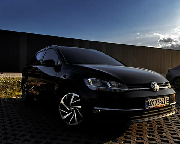 Чорний Фольксваген Гольф, об'ємом двигуна 1.6 л та пробігом 231 тис. км за 14000 $, фото 3 на Automoto.ua