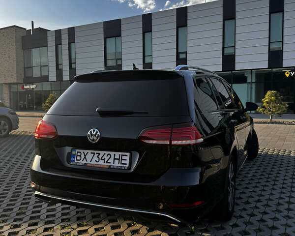 Чорний Фольксваген Гольф, об'ємом двигуна 1.6 л та пробігом 231 тис. км за 14000 $, фото 5 на Automoto.ua