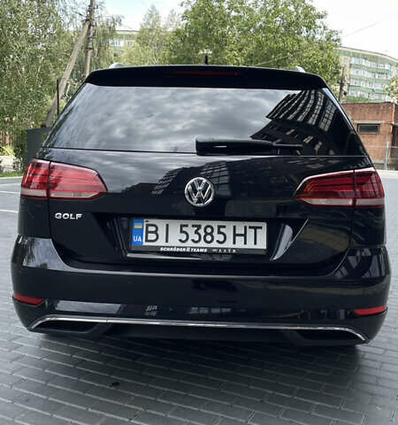 Черный Фольксваген Гольф, объемом двигателя 1.6 л и пробегом 248 тыс. км за 15800 $, фото 11 на Automoto.ua