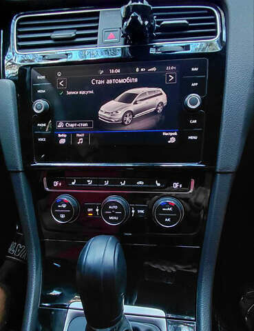 Черный Фольксваген Гольф, объемом двигателя 1.6 л и пробегом 248 тыс. км за 15800 $, фото 29 на Automoto.ua