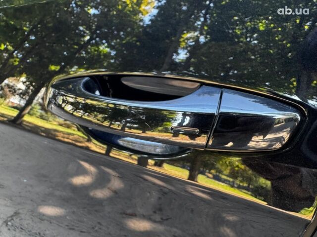 Черный Фольксваген Гольф, объемом двигателя 1.8 л и пробегом 142 тыс. км за 15690 $, фото 10 на Automoto.ua