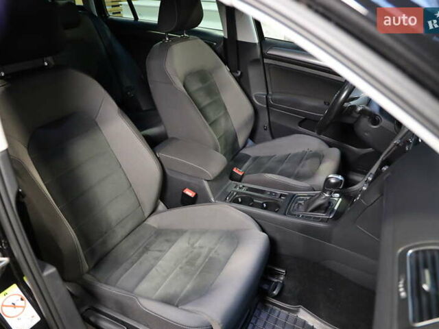 Чорний Фольксваген Гольф, об'ємом двигуна 1.6 л та пробігом 194 тис. км за 14800 $, фото 36 на Automoto.ua