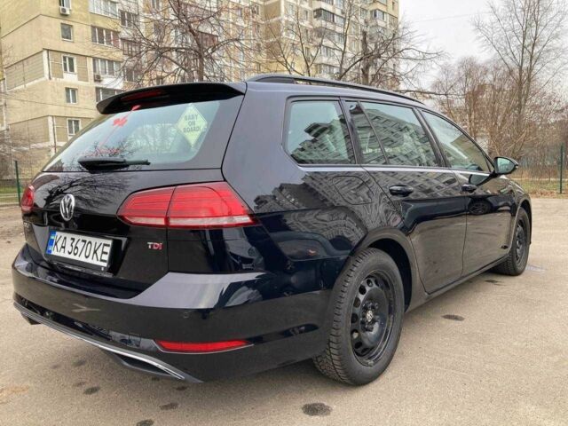 Черный Фольксваген Гольф, объемом двигателя 1.6 л и пробегом 192 тыс. км за 12000 $, фото 5 на Automoto.ua