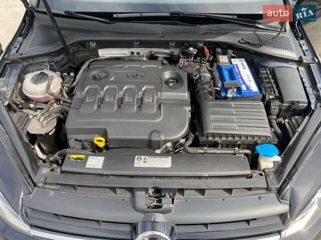 Черный Фольксваген Гольф, объемом двигателя 2 л и пробегом 205 тыс. км за 16500 $, фото 14 на Automoto.ua