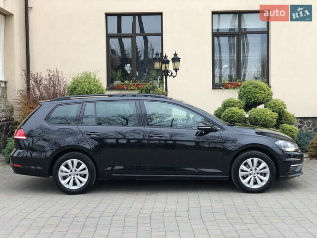 Черный Фольксваген Гольф, объемом двигателя 1.6 л и пробегом 224 тыс. км за 13650 $, фото 9 на Automoto.ua