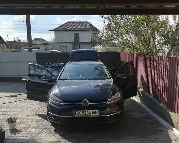 Чорний Фольксваген Гольф, об'ємом двигуна 1.6 л та пробігом 200 тис. км за 12200 $, фото 2 на Automoto.ua