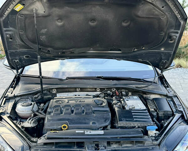 Черный Фольксваген Гольф, объемом двигателя 1.6 л и пробегом 245 тыс. км за 13500 $, фото 58 на Automoto.ua