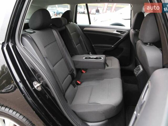 Черный Фольксваген Гольф, объемом двигателя 1.8 л и пробегом 90 тыс. км за 12900 $, фото 9 на Automoto.ua