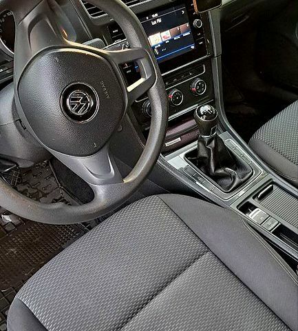 Чорний Фольксваген Гольф, об'ємом двигуна 1.6 л та пробігом 254 тис. км за 10800 $, фото 8 на Automoto.ua