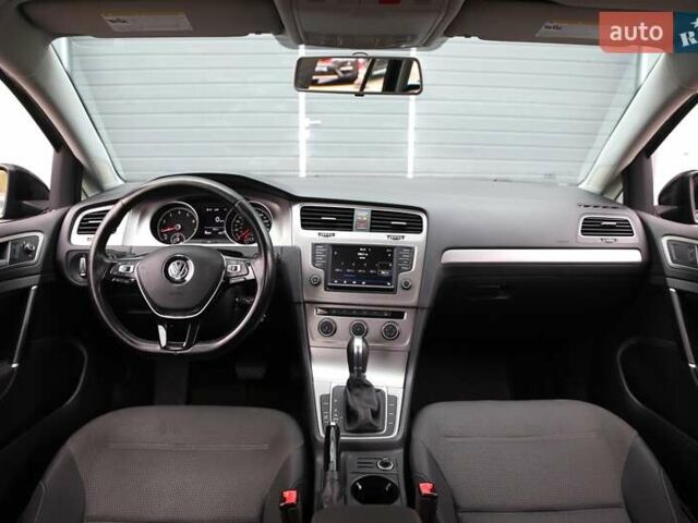 Черный Фольксваген Гольф, объемом двигателя 1.8 л и пробегом 90 тыс. км за 12900 $, фото 12 на Automoto.ua