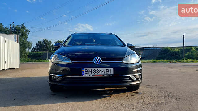 Черный Фольксваген Гольф, объемом двигателя 1.6 л и пробегом 245 тыс. км за 16300 $, фото 3 на Automoto.ua