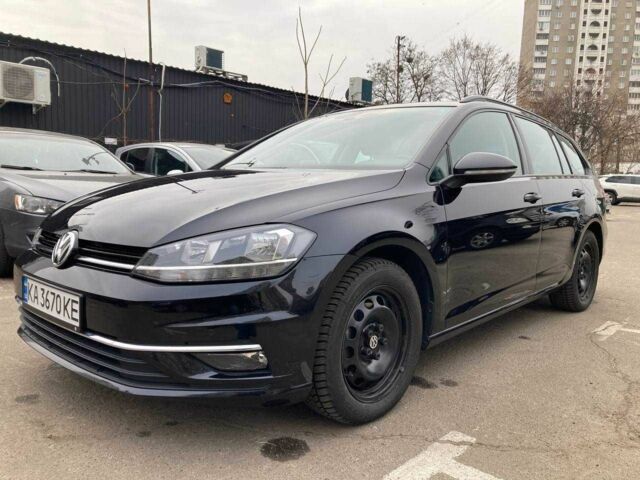 Черный Фольксваген Гольф, объемом двигателя 1.6 л и пробегом 192 тыс. км за 12000 $, фото 3 на Automoto.ua