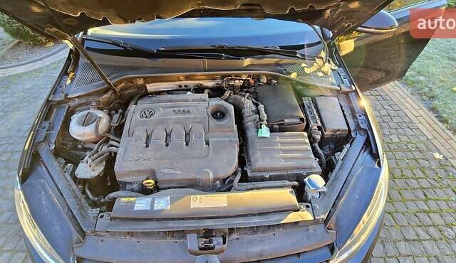 Черный Фольксваген Гольф, объемом двигателя 1.6 л и пробегом 251 тыс. км за 13500 $, фото 14 на Automoto.ua