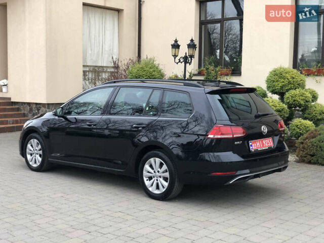 Черный Фольксваген Гольф, объемом двигателя 1.6 л и пробегом 224 тыс. км за 13650 $, фото 3 на Automoto.ua