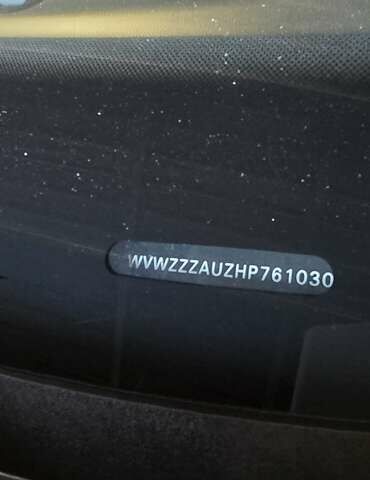 Черный Фольксваген Гольф, объемом двигателя 1.6 л и пробегом 251 тыс. км за 13500 $, фото 13 на Automoto.ua