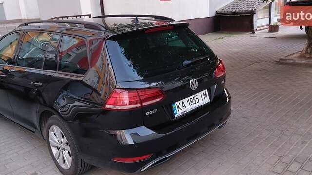 Чорний Фольксваген Гольф, об'ємом двигуна 1.6 л та пробігом 217 тис. км за 15600 $, фото 4 на Automoto.ua