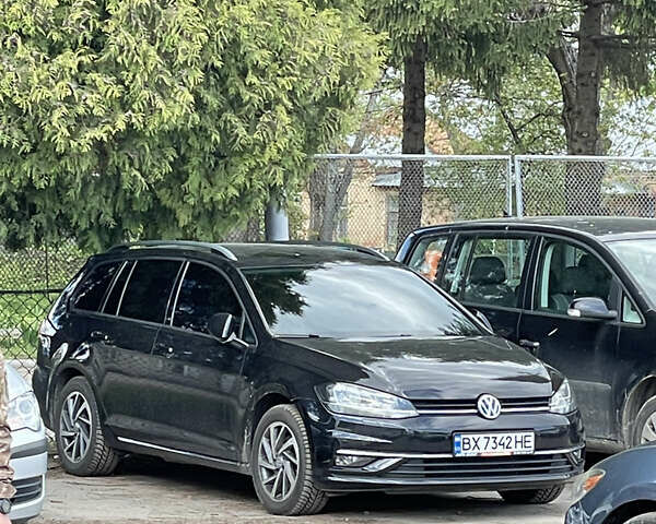 Чорний Фольксваген Гольф, об'ємом двигуна 1.6 л та пробігом 231 тис. км за 14000 $, фото 19 на Automoto.ua