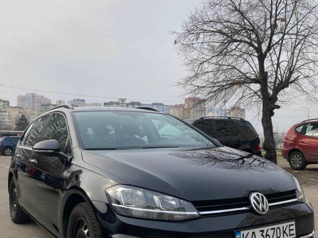 Черный Фольксваген Гольф, объемом двигателя 1.6 л и пробегом 192 тыс. км за 12000 $, фото 1 на Automoto.ua