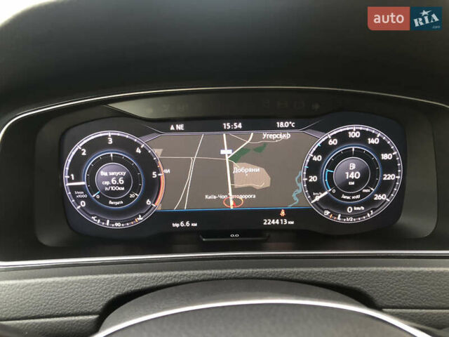 Черный Фольксваген Гольф, объемом двигателя 1.6 л и пробегом 224 тыс. км за 13650 $, фото 24 на Automoto.ua