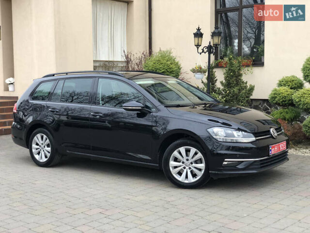 Черный Фольксваген Гольф, объемом двигателя 1.6 л и пробегом 224 тыс. км за 13650 $, фото 8 на Automoto.ua