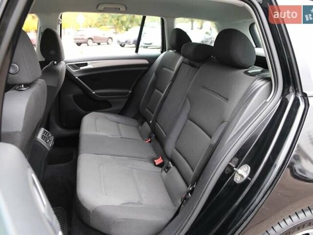 Черный Фольксваген Гольф, объемом двигателя 1.8 л и пробегом 90 тыс. км за 12900 $, фото 8 на Automoto.ua