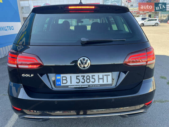 Черный Фольксваген Гольф, объемом двигателя 1.6 л и пробегом 224 тыс. км за 13000 $, фото 7 на Automoto.ua