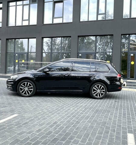 Черный Фольксваген Гольф, объемом двигателя 1.6 л и пробегом 248 тыс. км за 15800 $, фото 7 на Automoto.ua