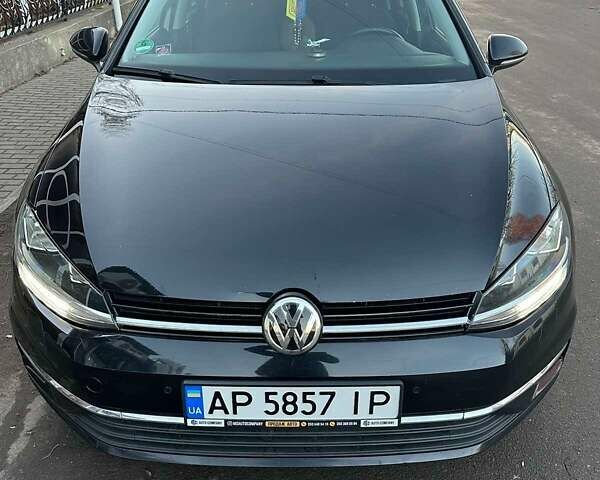 Черный Фольксваген Гольф, объемом двигателя 1.6 л и пробегом 240 тыс. км за 13200 $, фото 8 на Automoto.ua