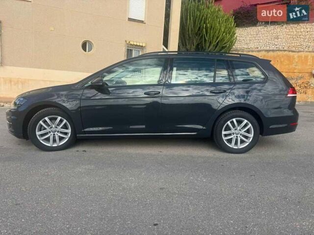 Черный Фольксваген Гольф, объемом двигателя 1.6 л и пробегом 177 тыс. км за 10845 $, фото 5 на Automoto.ua