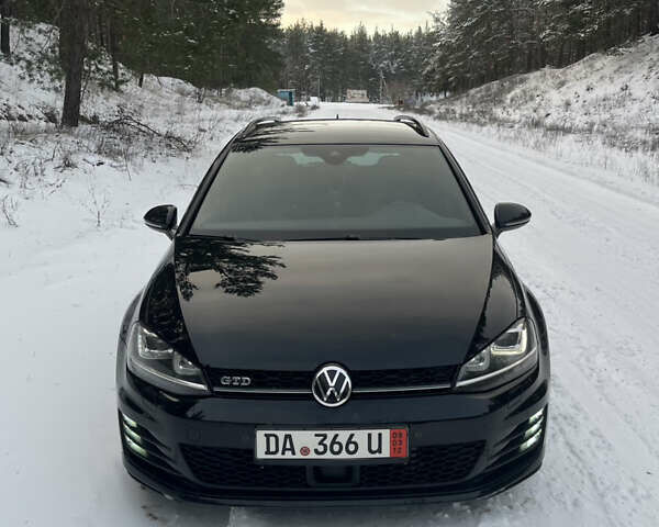 Черный Фольксваген Гольф, объемом двигателя 2 л и пробегом 260 тыс. км за 14900 $, фото 1 на Automoto.ua