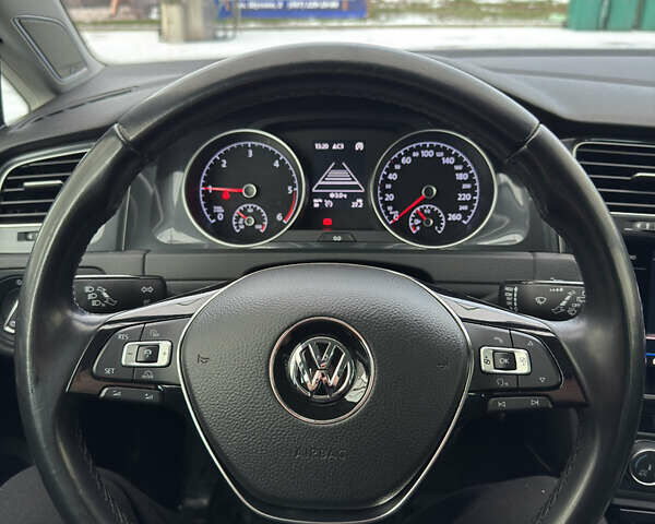 Чорний Фольксваген Гольф, об'ємом двигуна 1.6 л та пробігом 219 тис. км за 13700 $, фото 13 на Automoto.ua