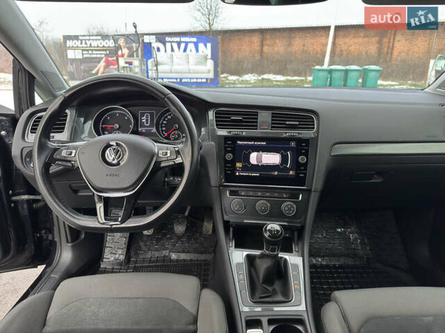 Чорний Фольксваген Гольф, об'ємом двигуна 1.6 л та пробігом 219 тис. км за 13700 $, фото 15 на Automoto.ua