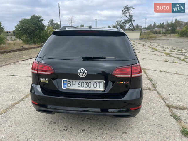 Черный Фольксваген Гольф, объемом двигателя 1.6 л и пробегом 220 тыс. км за 12000 $, фото 7 на Automoto.ua