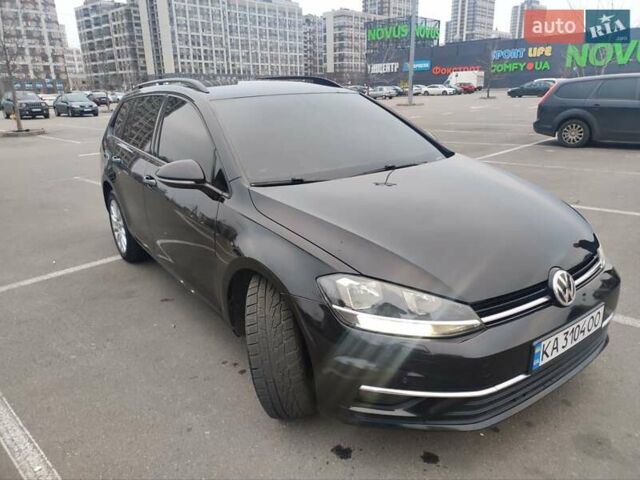 Черный Фольксваген Гольф, объемом двигателя 2 л и пробегом 268 тыс. км за 13500 $, фото 5 на Automoto.ua