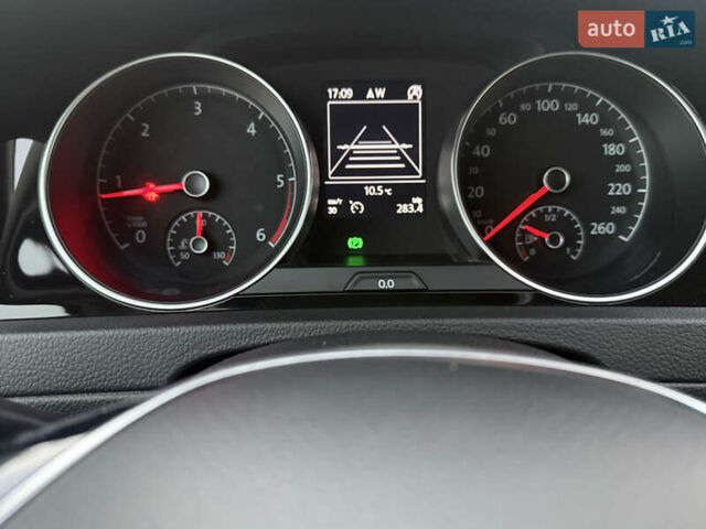 Черный Фольксваген Гольф, объемом двигателя 1.6 л и пробегом 210 тыс. км за 13650 $, фото 17 на Automoto.ua