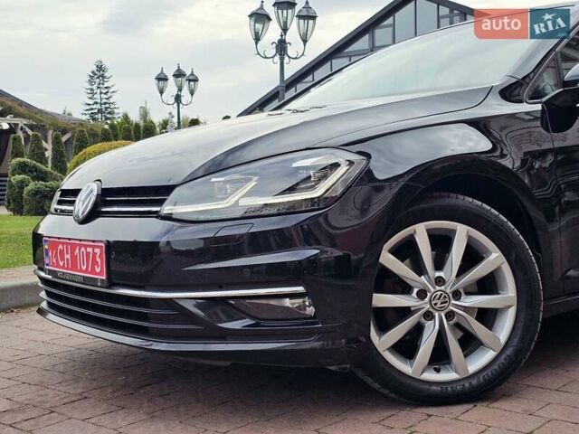 Черный Фольксваген Гольф, объемом двигателя 1.97 л и пробегом 235 тыс. км за 15950 $, фото 25 на Automoto.ua
