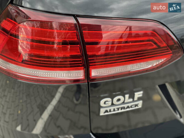 Черный Фольксваген Гольф, объемом двигателя 2 л и пробегом 270 тыс. км за 18500 $, фото 13 на Automoto.ua