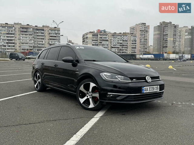 Чорний Фольксваген Гольф, об'ємом двигуна 1.97 л та пробігом 255 тис. км за 25000 $, фото 4 на Automoto.ua