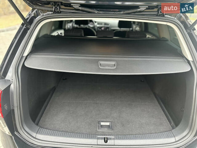 Черный Фольксваген Гольф, объемом двигателя 2 л и пробегом 270 тыс. км за 18500 $, фото 23 на Automoto.ua