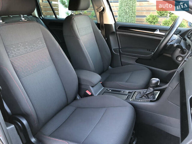 Черный Фольксваген Гольф, объемом двигателя 1.97 л и пробегом 227 тыс. км за 14950 $, фото 26 на Automoto.ua