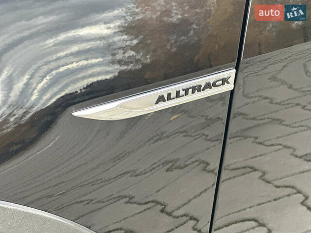 Черный Фольксваген Гольф, объемом двигателя 2 л и пробегом 270 тыс. км за 18500 $, фото 11 на Automoto.ua