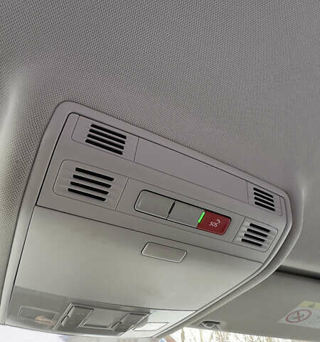 Черный Фольксваген Гольф, объемом двигателя 1.97 л и пробегом 295 тыс. км за 13500 $, фото 56 на Automoto.ua