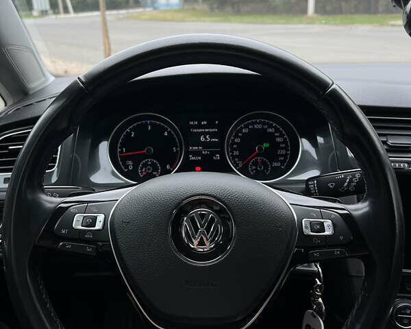 Черный Фольксваген Гольф, объемом двигателя 1.97 л и пробегом 244 тыс. км за 14700 $, фото 14 на Automoto.ua