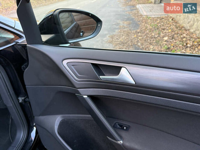 Фольксваген Гольф 2018 в Виннице на Automoto.ua Черный Фольксваген Гольф, объемом двигателя 1.6 л и пробегом 211 тыс. км за 12700 $, фото 30 на Automoto.ua